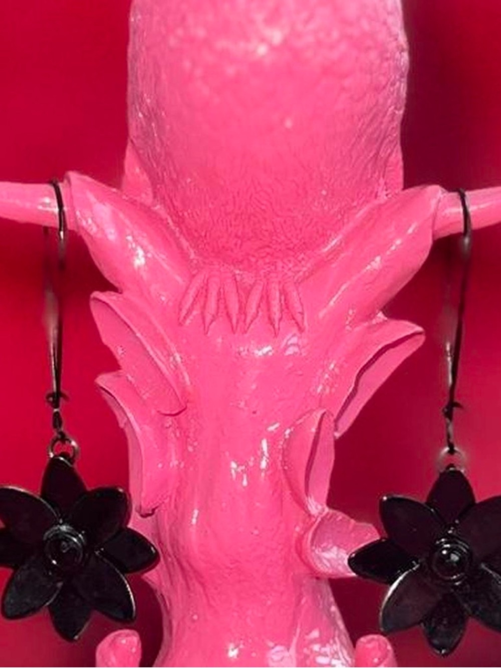 Black flower drop dangly earrings #fairycore